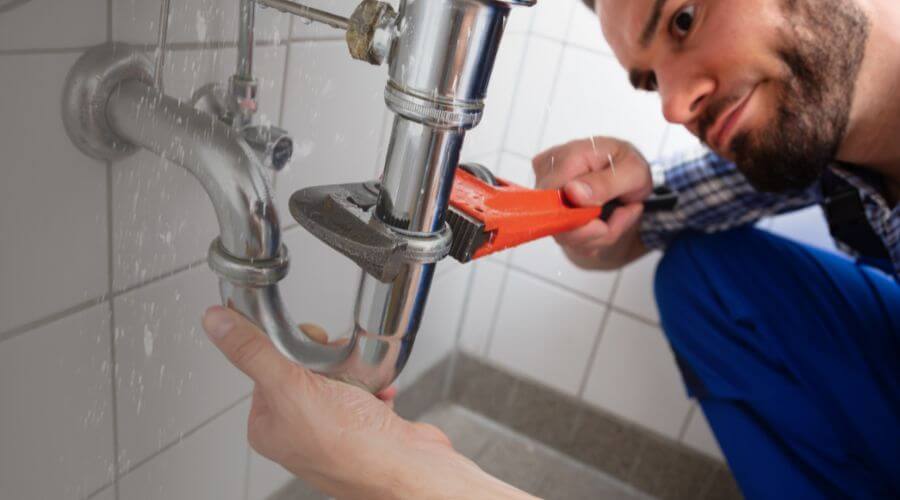Professional same day plumber services in Bradford, IA